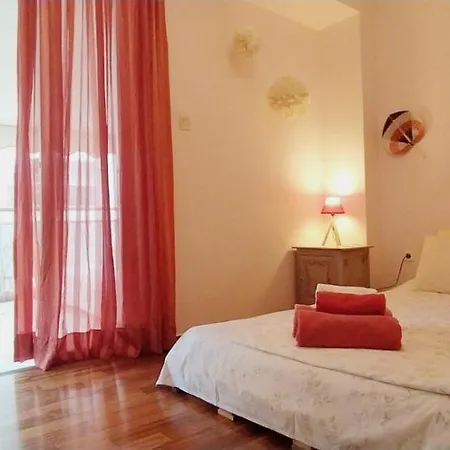 Experience The Sweetest Nest At Marina Zea Piraeus Exterior photo