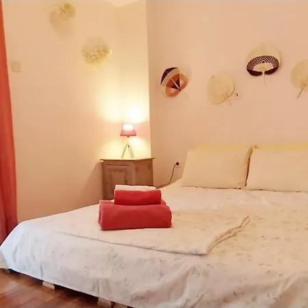 Experience The Sweetest Nest At Marina Zea Piraeus Exterior photo