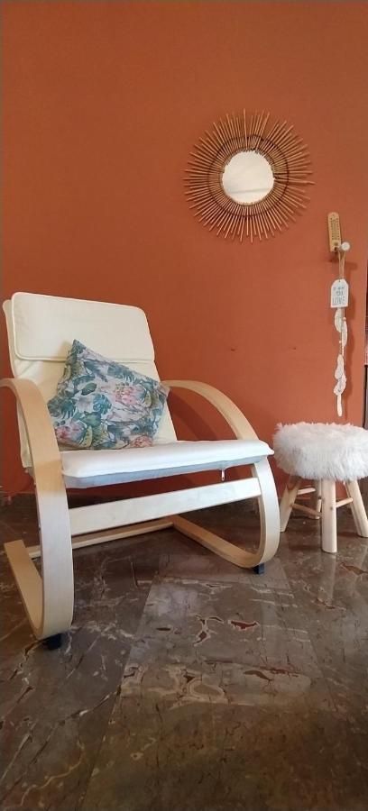 Experience The Sweetest Nest At Marina Zea Apartmán